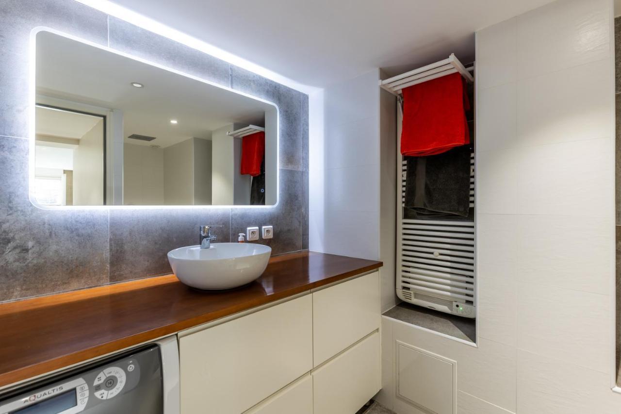 Appartement 50M2 Parfait Etat Avec Piscine Privee Бордо Екстериор снимка